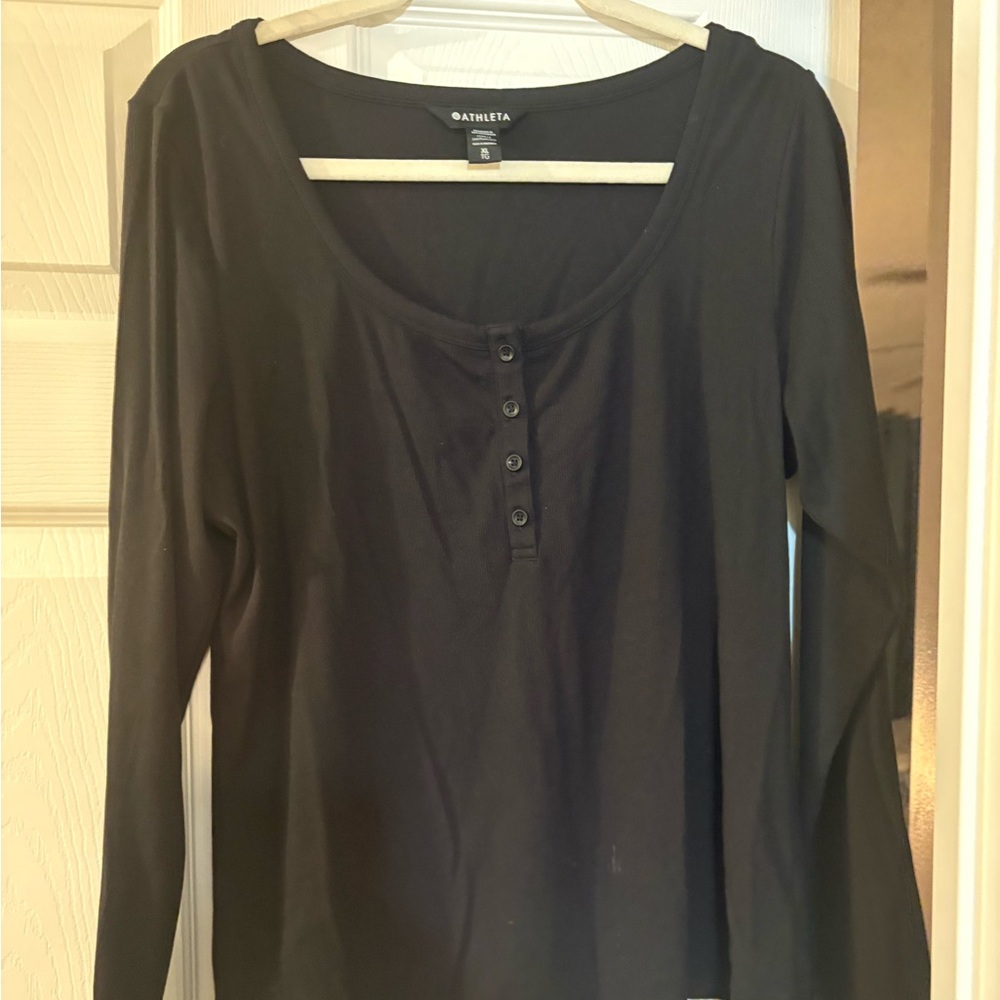 Athleta Charcoal Buttoned Long Sleeve Tee